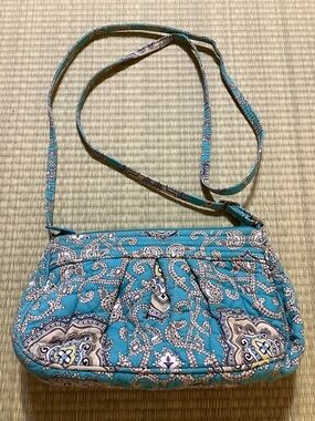 Vera Bradley Frannie Crossbody Bag Retired Totally Turquoise Quilted Paisley